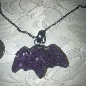 Authentic amethyst Raw stone bat Necklace Excellent condition